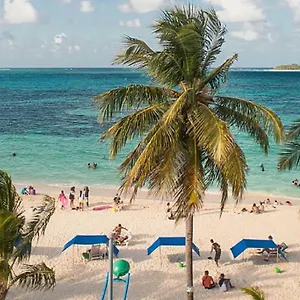 Apartamento Frente A La Mejor Playa De La Isla: Vista Hermosa 