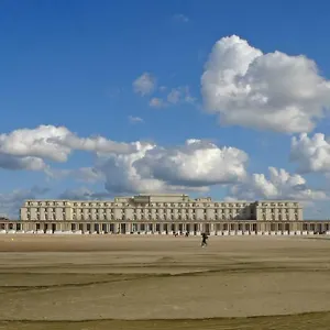 https://thermae-palace.hotelsghent.com