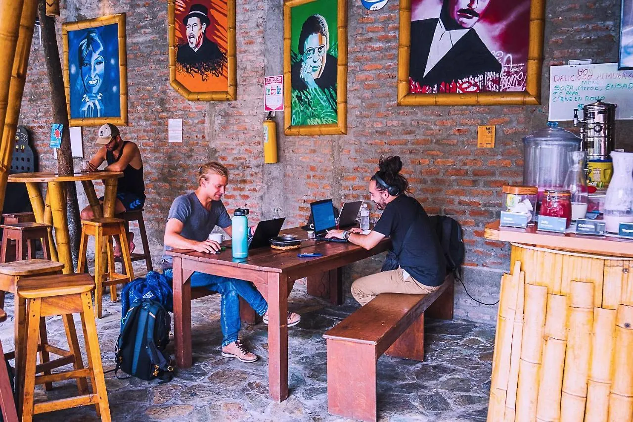 Viajero Hostel Cali & Salsa School
